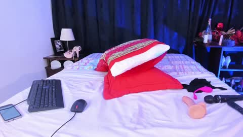   online show from 31, 12, 2024