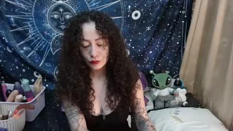  Wen  online show from 11, 2, 2025