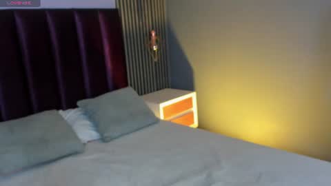 Laura online show from 21, 7, 2026