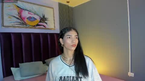 Laura online show from 23, 7, 2026