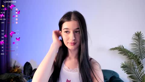 Laura online show from 27, 1, 2025