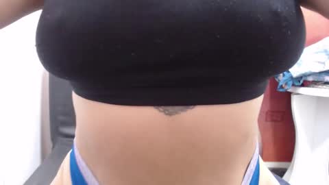  Laura  online show from 23, 10, 2025