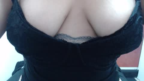  Laura  online show from 13, 2, 2026