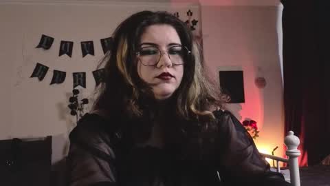 Miss Laura online show from 13, 2, 2026