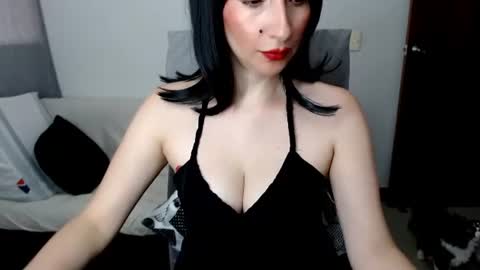 Laura online show from 7, 7, 2026