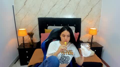 LAURA SOE online show from 22, 6, 2026