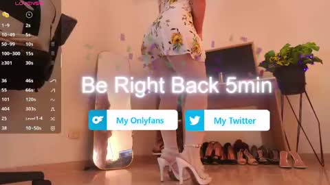 Laura Zans   I am sensual goddes and i was born for loveworshipping and enjoyment. online show from 11, 7, 2026