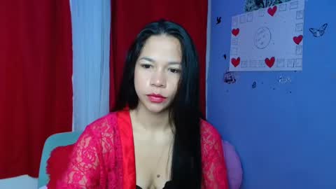 Snapshot of lauracb_ chatting on 23, 2, 2025 lauracb          online show from 23, 2, 2025