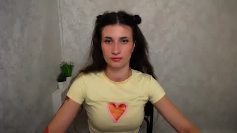 Laura online show from 27, 6, 2026