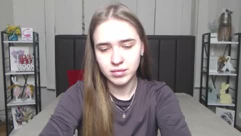 LauraHlot online show from 27, 11, 2025