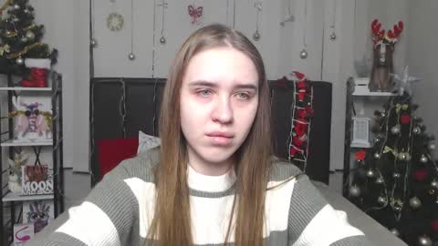 LauraHlot online show from 16, 12, 2025