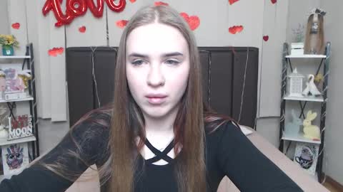 LauraHlot online show from 25, 3, 2026