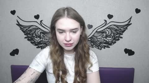 LauraHlot online show from 29, 4, 2026