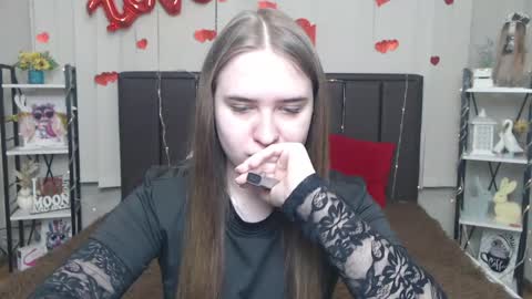 LauraHlot online show from 30, 4, 2026