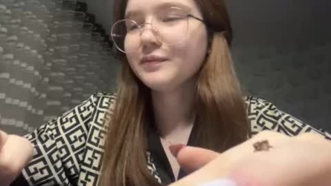 Karen online show from 17, 3, 2026