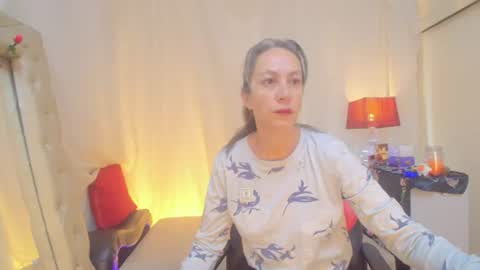 Laura Sofia online show from 11, 7, 2026
