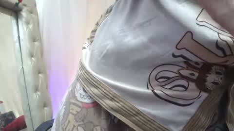Laura Sofia online show from 12, 7, 2026