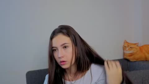 Monica online show from 22, 10, 2025