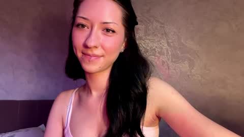 laurelimaino online show from 11, 7, 2026