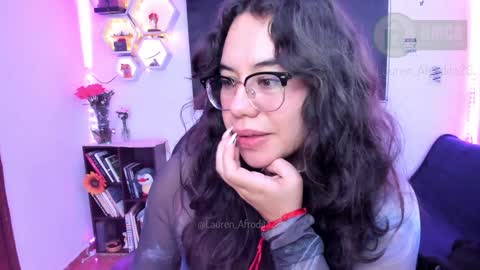  Im Lauren  independent model   online show from 15, 12, 2024