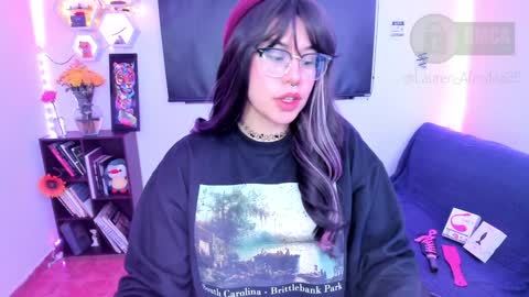  Im Lauren  independent model   online show from 4, 1, 2025