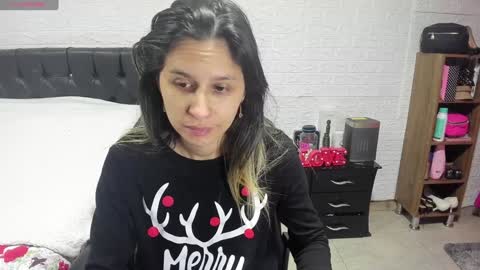 Snapshot of lauren_ashlee chatting on 31, 12, 2024 Lauren Independent model online show from 31, 12, 2024