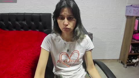 Snapshot of lauren_ashlee chatting on 21, 1, 2025 Lauren Independent model online show from 21, 1, 2025