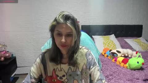 Snapshot of lauren_ashlee chatting on 25, 2, 2025 Lauren Independent model online show from 25, 2, 2025