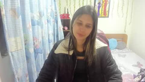 Snapshot of lauren_ashlee chatting on 9, 10, 2025 Lauren Independent model online show from 9, 10, 2025