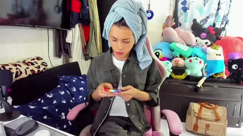 SF online show from 25, 1, 2025