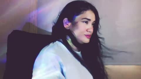Snapshot of laurengirls1 chatting on 4, 7, 2026 onlyfan laureng7 - 7 laureng2 online show from 4, 7, 2026