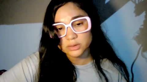 Snapshot of laurengirls1 chatting on 17, 7, 2026 onlyfan laureng7 - 7 laureng2 online show from 17, 7, 2026