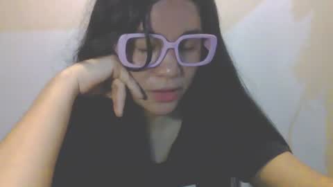 Snapshot of laurengirls1 chatting on 23, 7, 2026 onlyfan laureng7 - 7 laureng2 online show from 23, 7, 2026