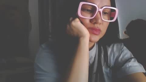 Snapshot of laurengirls1 chatting on 28, 7, 2026 onlyfan laureng7 - 7 laureng2 online show from 28, 7, 2026