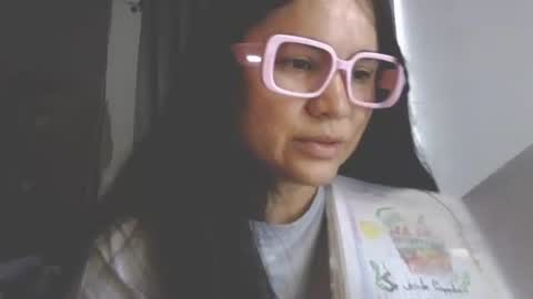 Snapshot of laurengirls1 chatting on 28, 7, 2026 onlyfan laureng7 - 7 laureng2 online show from 28, 7, 2026