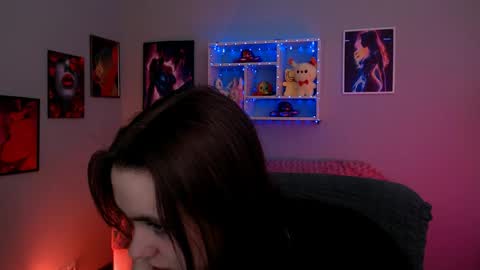 Laure online show from 29, 4, 2026