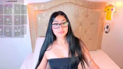 laurenn_smitth online show from 1, 7, 2026