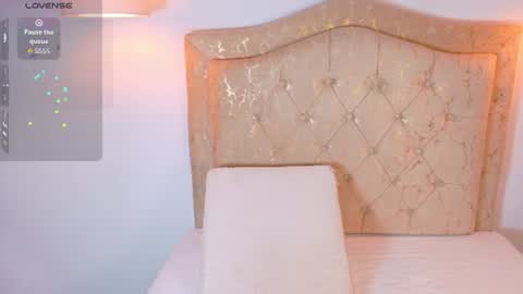 laurenn_smitth online show from 8, 8, 2026