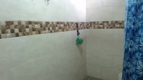 Snapshot of laurenphillipsx chatting on 26, 2, 2025 Lauren online show from 26, 2, 2025