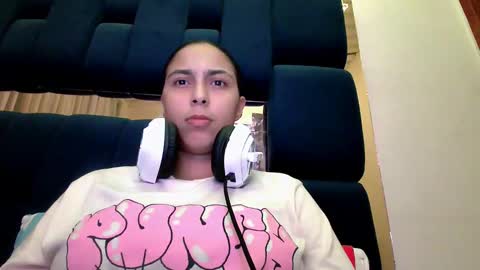 Snapshot of laurent0502 chatting on 13, 1, 2025 Laurent online show from 13, 1, 2025