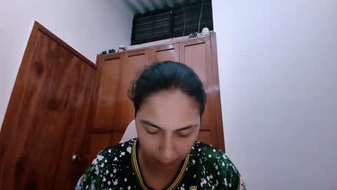 Snapshot of laurent0502 chatting on 17, 1, 2025 Laurent online show from 17, 1, 2025