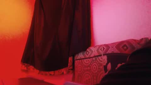 Snapshot of laurent0502 chatting on 16, 2, 2025 Laurent online show from 16, 2, 2025