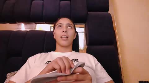 Snapshot of laurent0502 chatting on 18, 2, 2025 Laurent online show from 18, 2, 2025