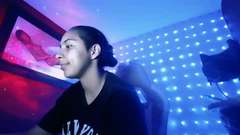 Snapshot of laurent0502 chatting on 23, 2, 2025 Laurent online show from 23, 2, 2025