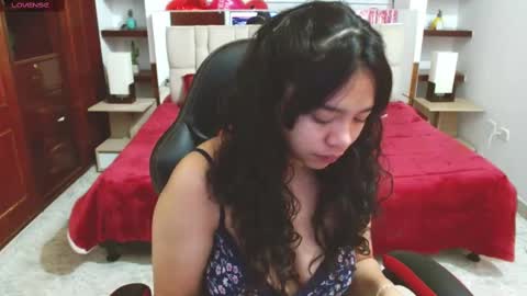 laurent online show from 21, 2, 2025