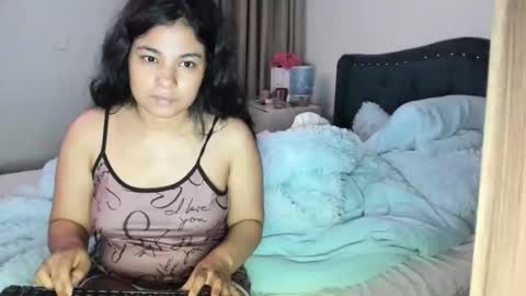daniela angel     online show from 16, 4, 2026