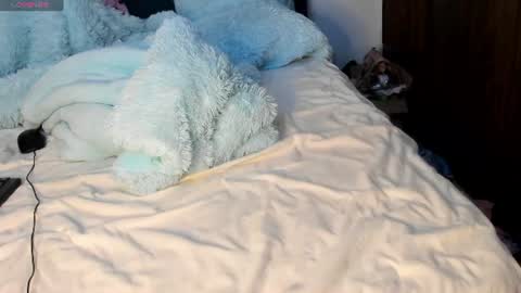 daniela angel     online show from 12, 6, 2026