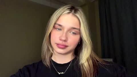 Bella online show from 30, 4, 2026