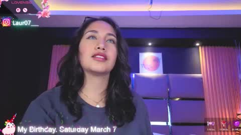 Lau Roberts online show from 6, 3, 2026