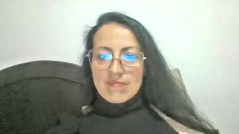 Snapshot of lauryn_jones chatting on 19, 3, 2026 Laury online show from 19, 3, 2026